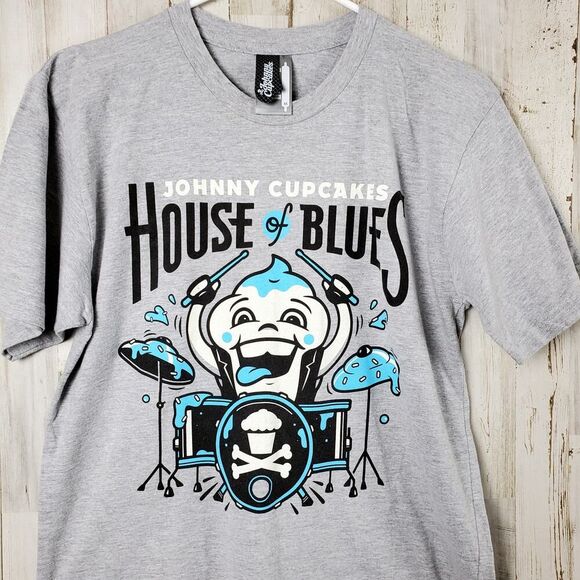 Johnny Cupcakes Graphic Tee Shirt Gray Size Medium - Picture 4 of 10